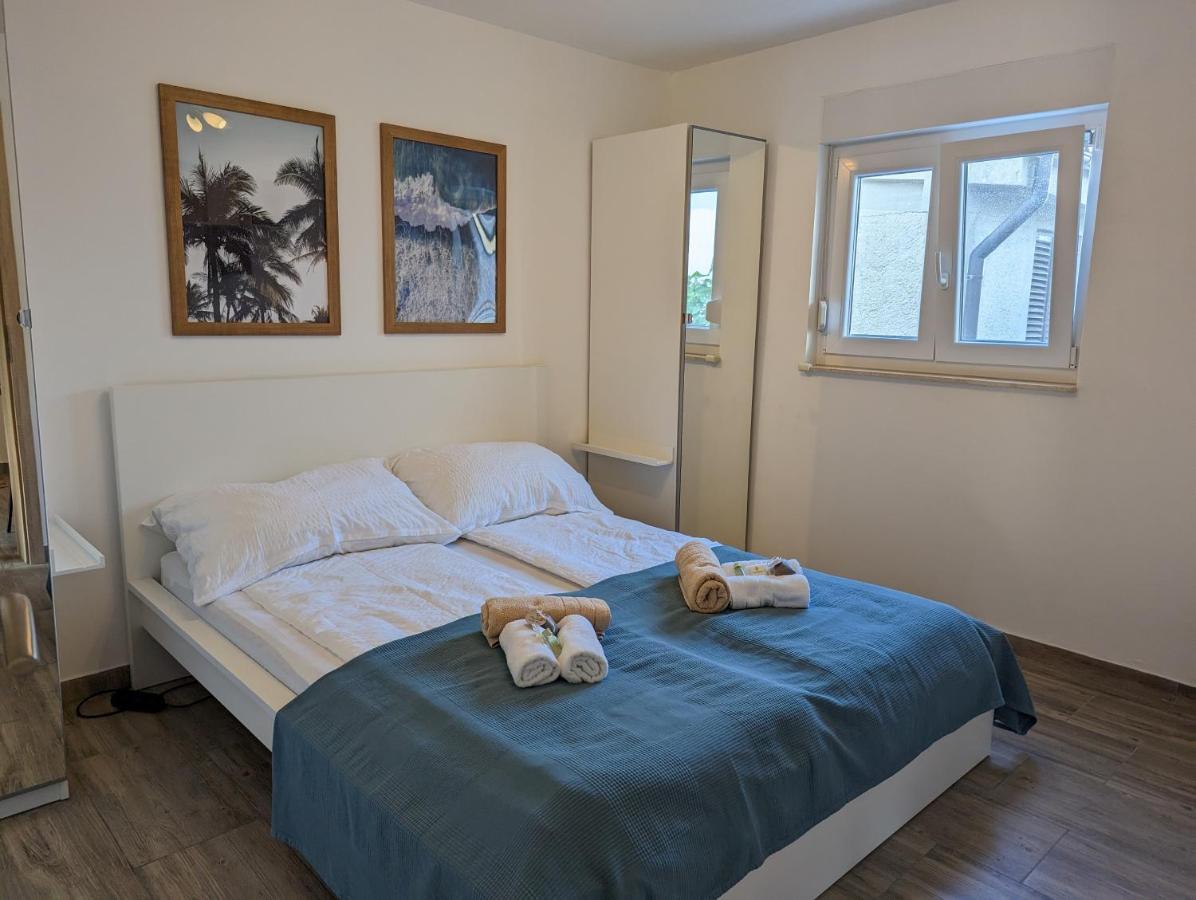 Apartment Lipa Vir Exterior photo